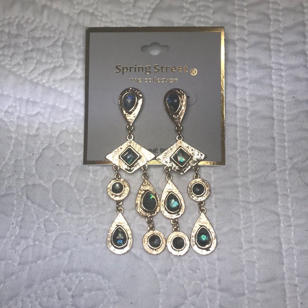 Gold earrings